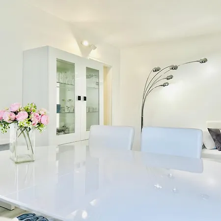 L'eclat - Terrasse - Centre Apartment *